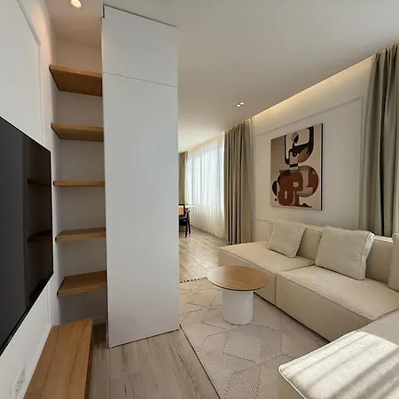 Daydream Apartment *
