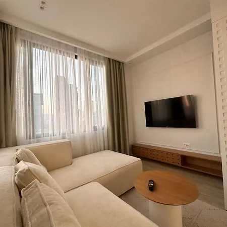 Daydream Apartment *